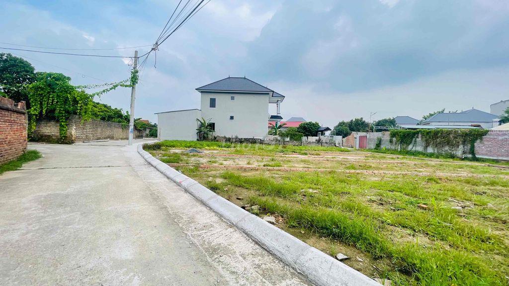 Đất đẹp F0 chia lô từ 750tr thổ cư tại Hiệp Hoà Bắc Giang
