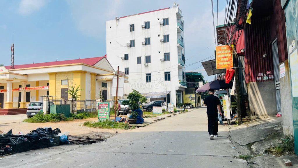 Chủ ngộp bank bán nhà 5 tầng cho thuê 650/năm tại Xuân Cẩm,Bắc Ninh