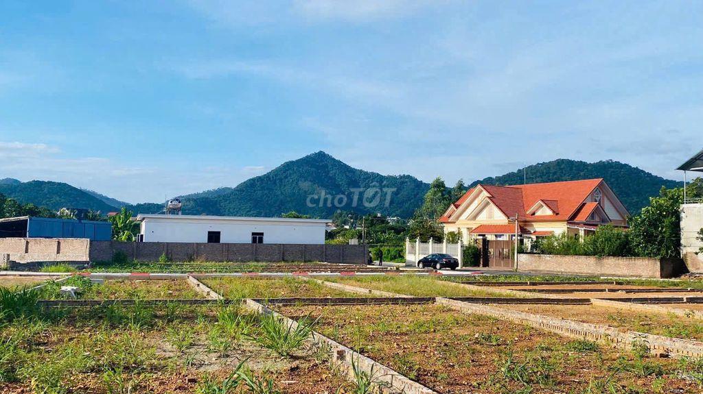 Đất đẹp 100m2 Phú Thịnh, Kim Anh giáp TL35. Đường thông 5m. Nhỉnh 2 tỷ