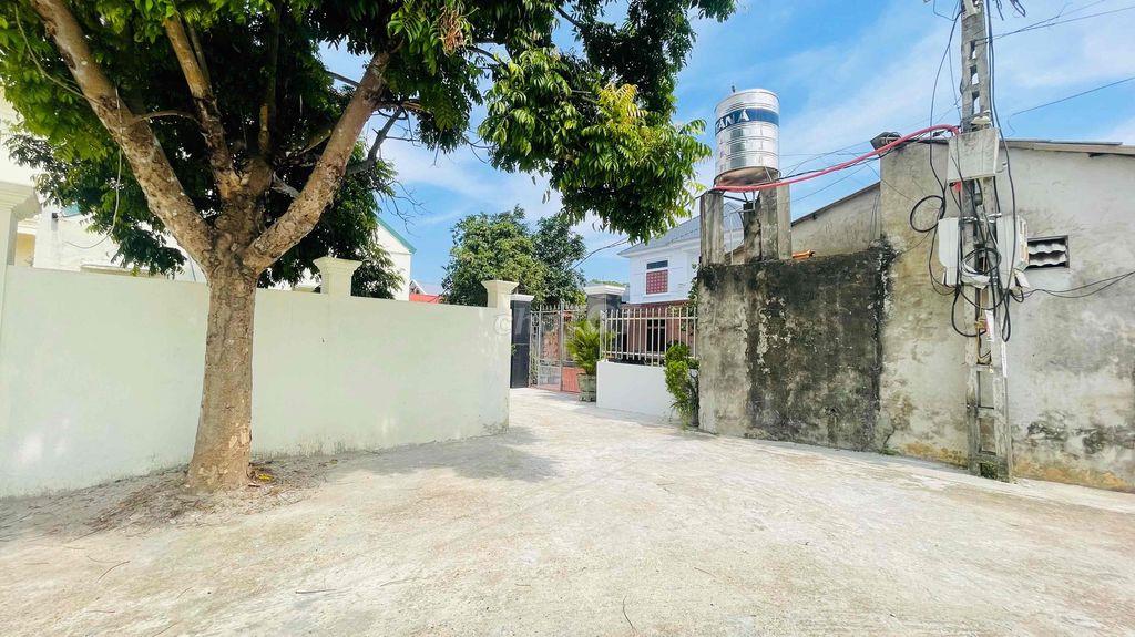 NHÀ 2 TẦNG – 230M² THỔ CƯ –3 PHÒNG NGỦ.XUÂN CẨM– NHÀ CÒN MỚI, Ở NGAY!