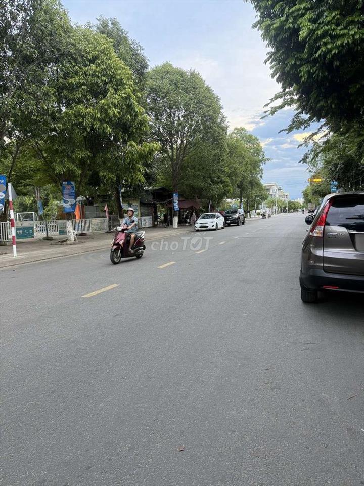 CHO THUÊ MẶT BẰNG KINH DOANH