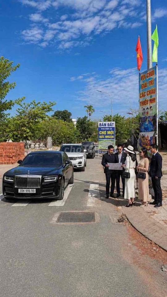 BÁN LÔ ĐẤT KINH DOANH HAI MẶT TIỀN NGAY CHỢ ĐỨC NHUẬN