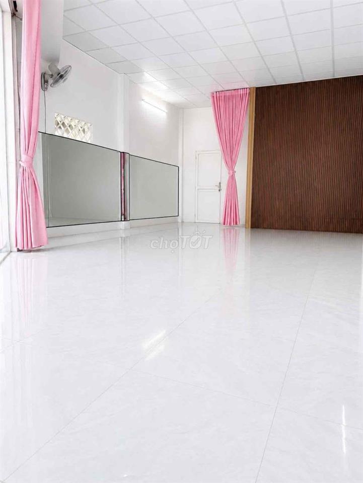Cho thuê căn nhà cấp 4 có thể kinh doanh nhỏ tại nhà