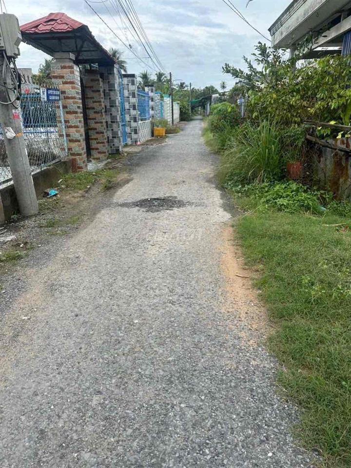 nền dep full thổ cư cach kcn hoà phú chỉ 1km