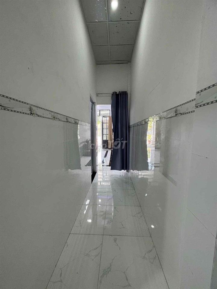 nhà đường nhựa xã phú quới vĩnh long