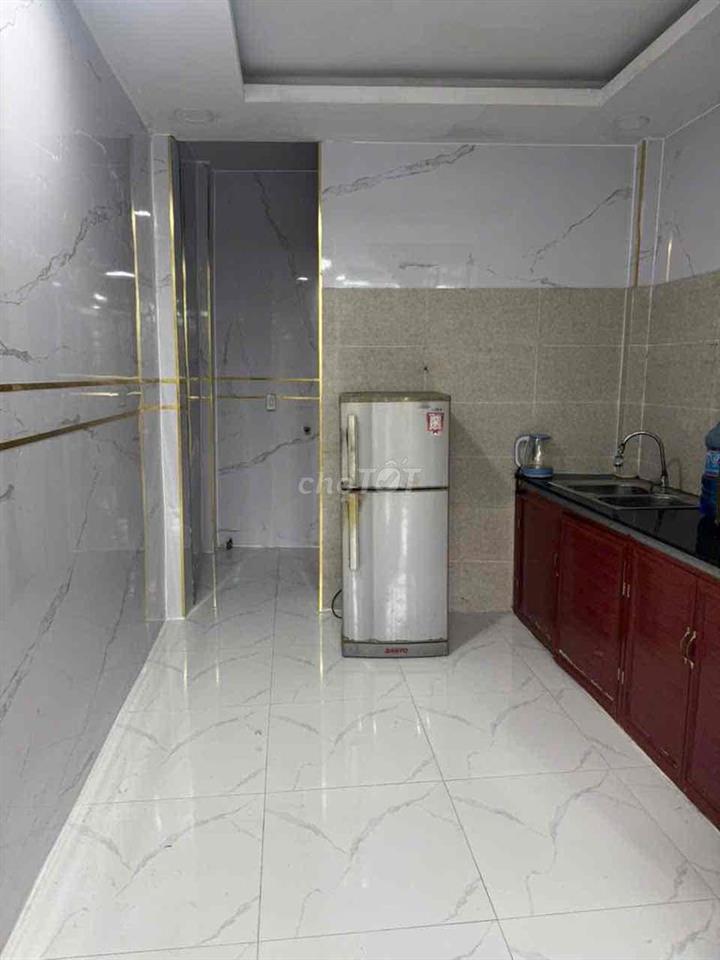 cho thuê nhà nguyên căn cách chợ Hưng Long 200m