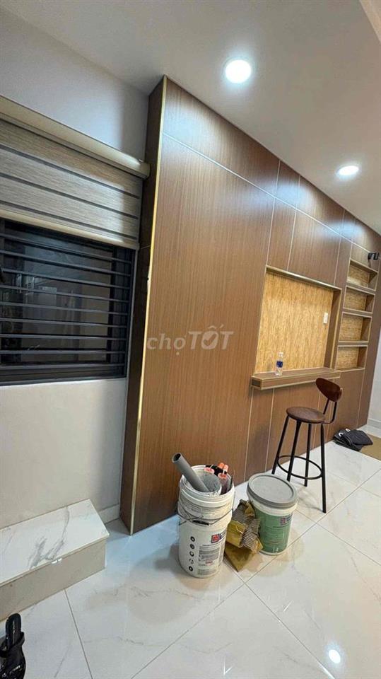 Q6 Lò Gốm 5X10 2PN Hẻm Xe Hơi