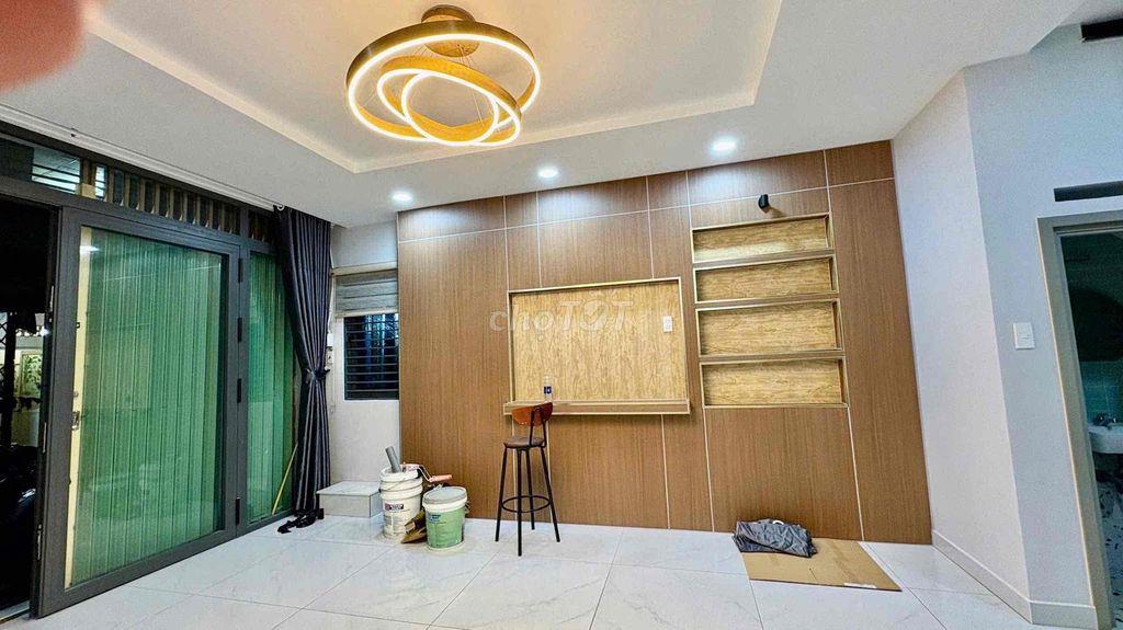 Q6 Lò Gốm 5X10 2PN Hẻm Xe Hơi