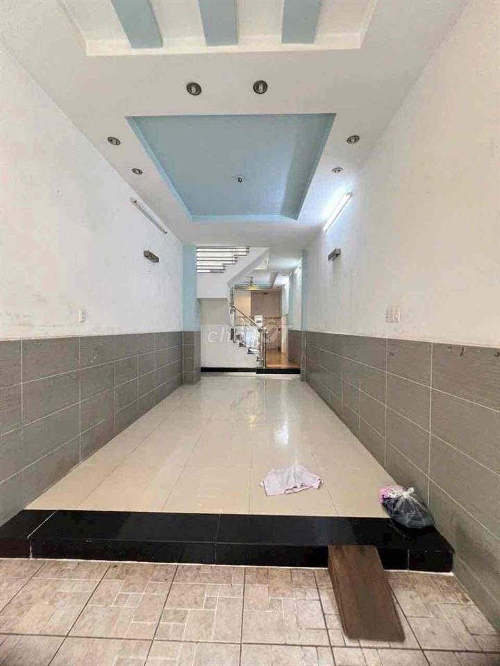 Q11 351 LÊ ĐẠI HÀNH 3PN 3X16