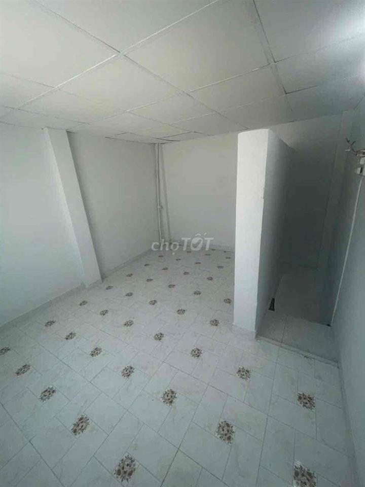 Q6 5TR 2Pn 3wc