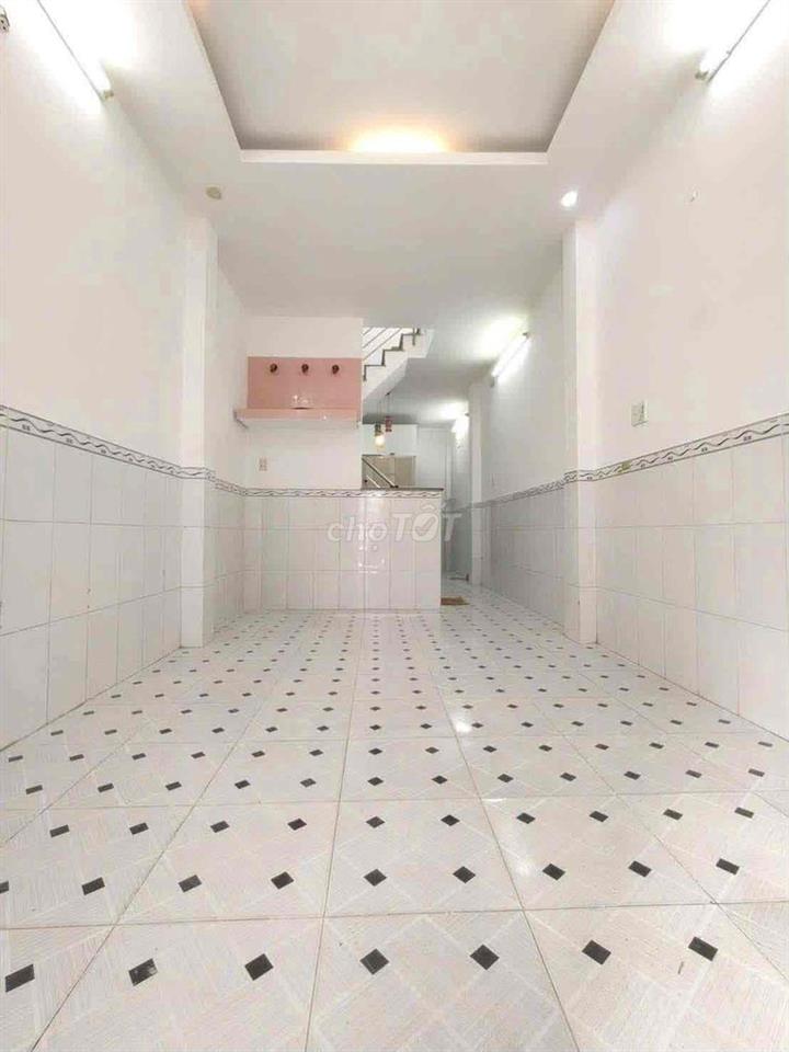 Q6 7 triệu 3,5x12 2PN 2WC