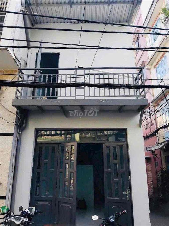 Q6 -2PN hẻm xe hơi