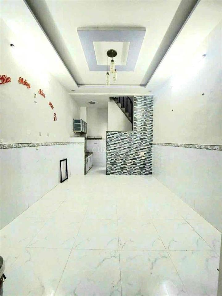 8TR (2PN-3WC) CỌC 1-2 MÁY LẠNH