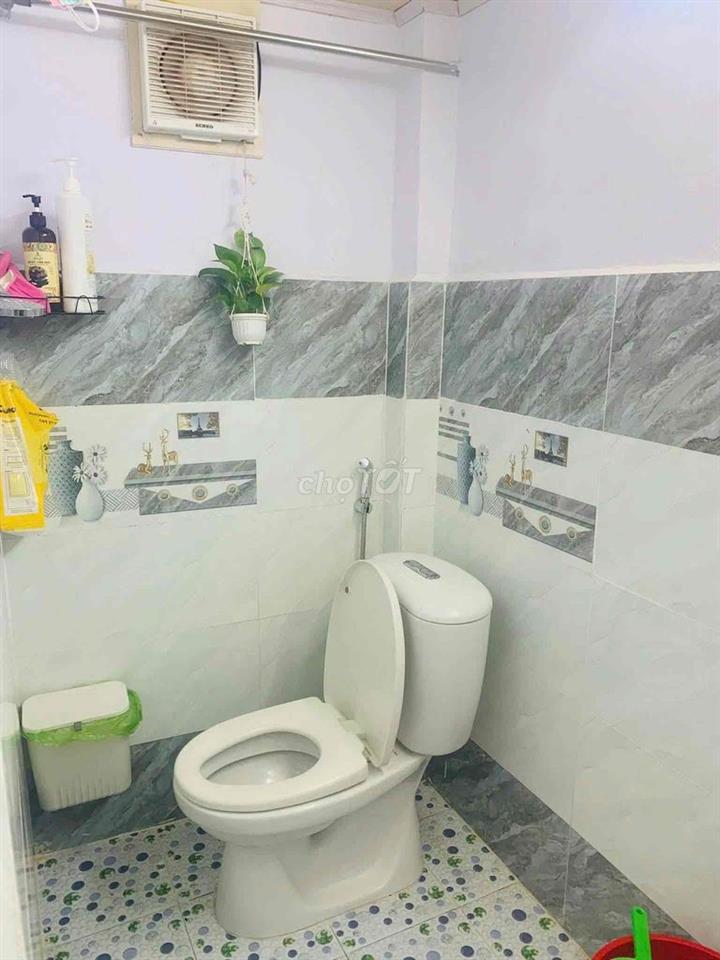9Tr Full NỘI THẤT Q10 2PN 2WC