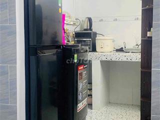 9Tr Full NỘI THẤT Q10 2PN 2WC