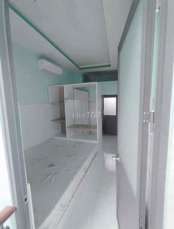 MẶT TIỀN Q6: 12 triệu 4 phòng full nội thất