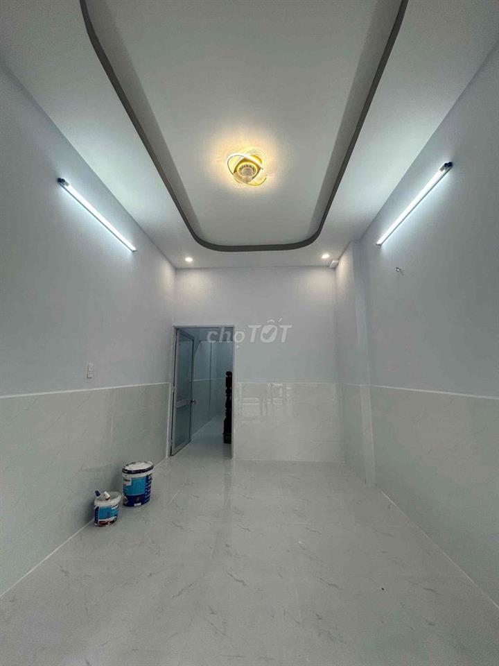 MẶT TIỀN LẠC LONG QUÂN -4Pn -14Triệu