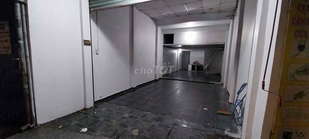 Cho thuê nhà mặt tiền Lê Văn Khương