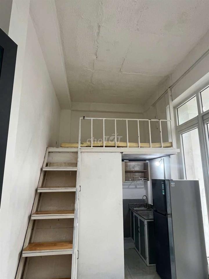 cho thuê phòng ở 61 ba vân và 479 cộng hòa có nội thất .