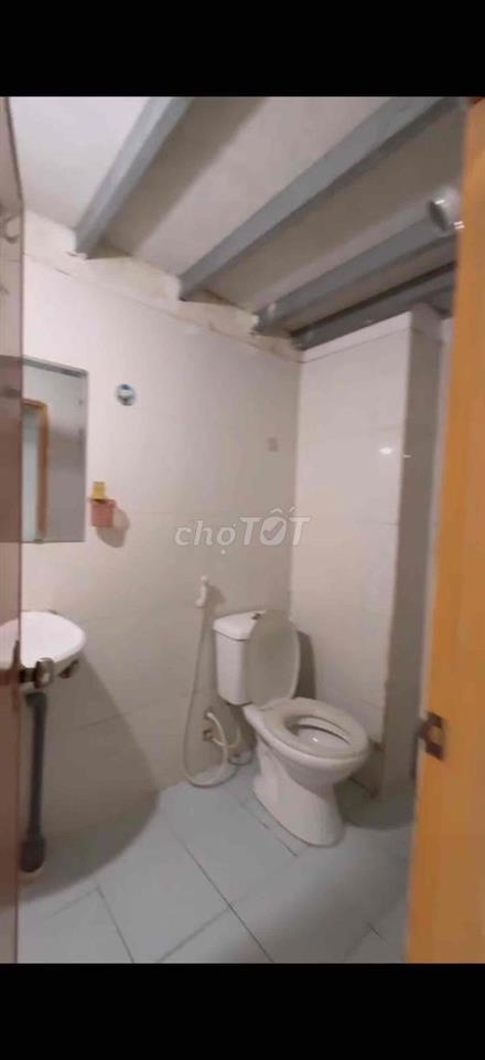 MÌNH CẦN PASS PHÒNG