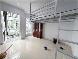 Phòng gác giá rẻ gần cao đẳng Dược TPHCM