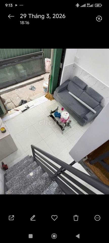 nhà vi bằng hẻm 944