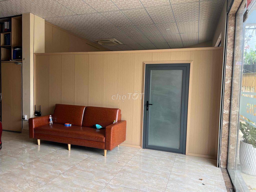 Cho thuê văn phòng 70m2 tầng trệt mặt tiền đường Liên Phường