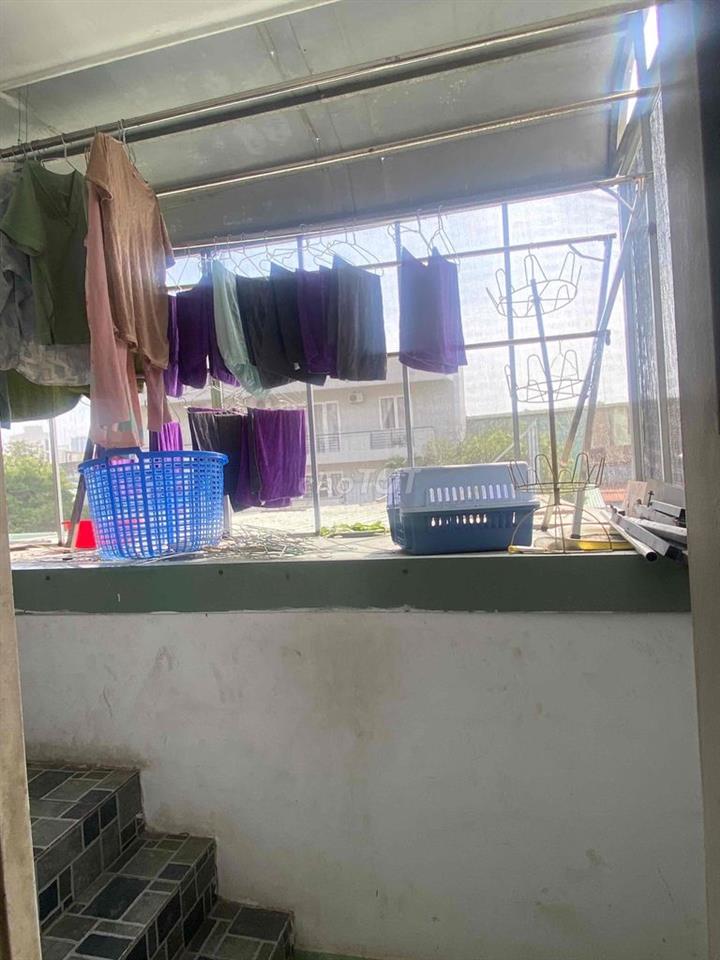 Phòng thoáng mặt tiền trung tâm quận 2