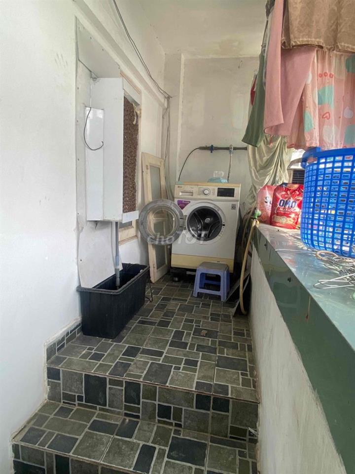 Phòng thoáng mặt tiền trung tâm quận 2