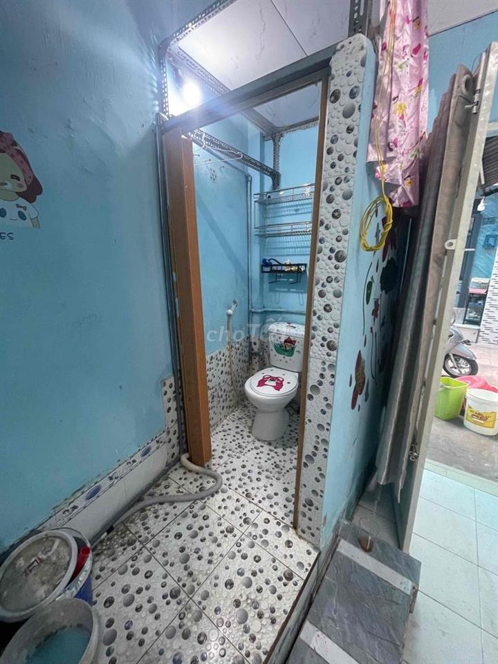 Cho thuê phòng gần chợ, NTTU, ko chung chủ