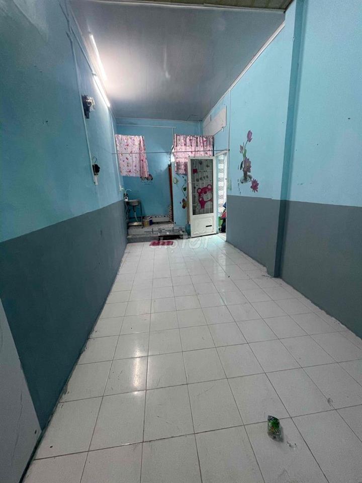 Cho thuê phòng gần chợ, NTTU, ko chung chủ