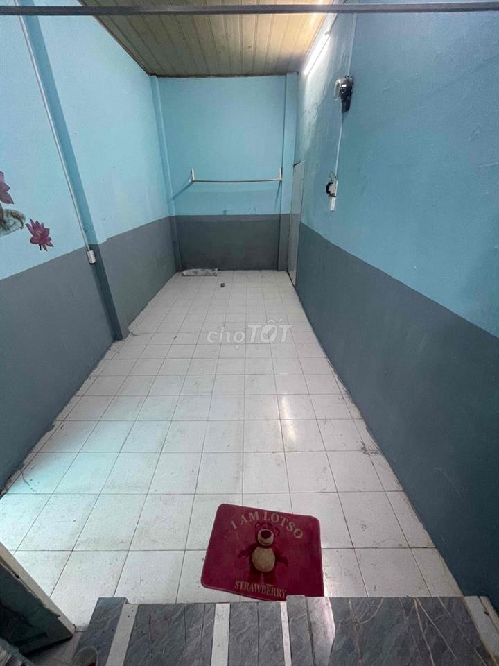 Cho thuê phòng gần chợ, NTTU, ko chung chủ