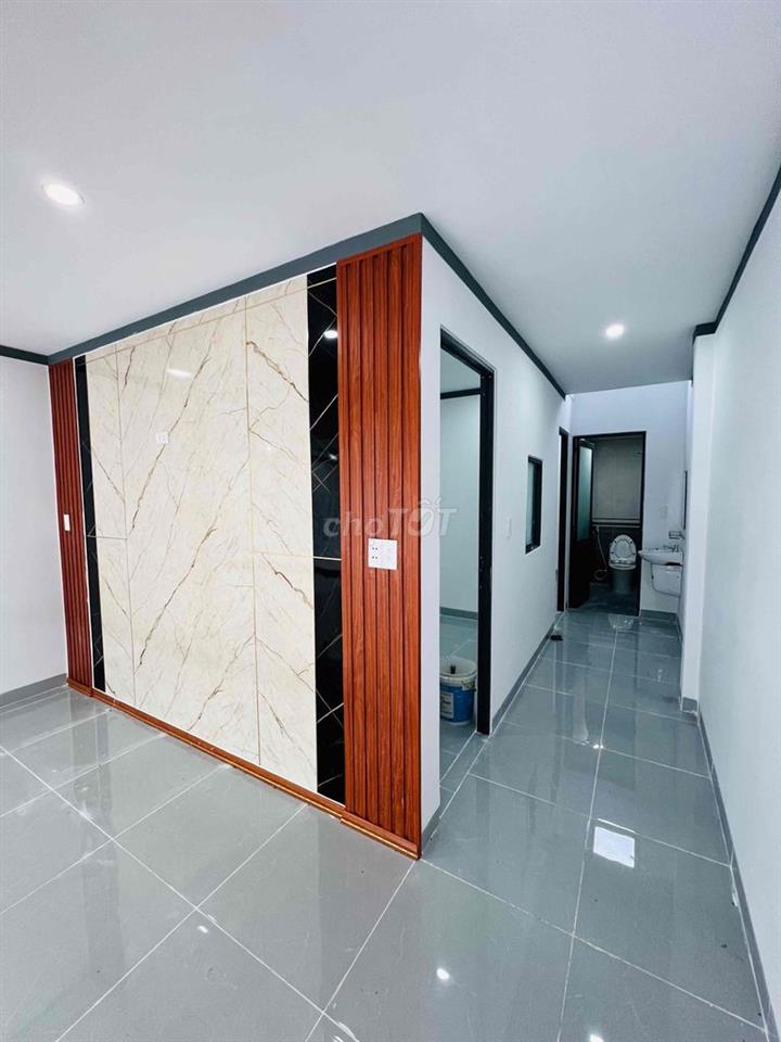 cần bán nhà sổ riêng thổ cư