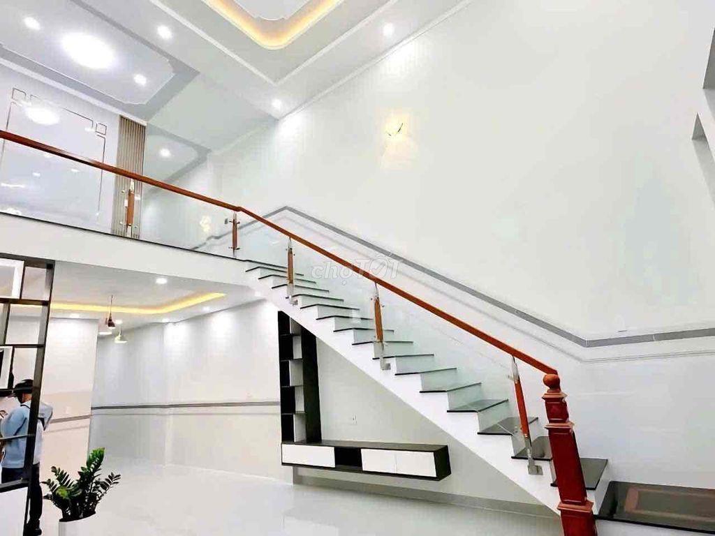 Cần Bán Căn Nhà Gần Trạm Thu Phí Bửu Long