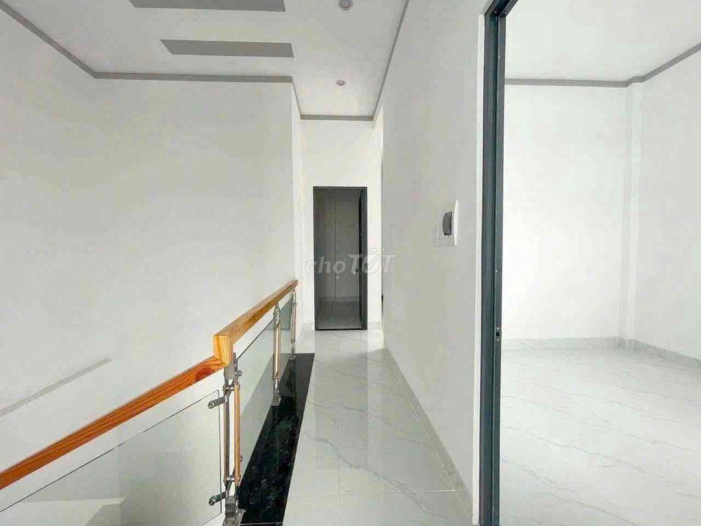 Cần Bán Nhà Sổ Riêng Thổ Cư Hỗ Trợ Ngân Hàng