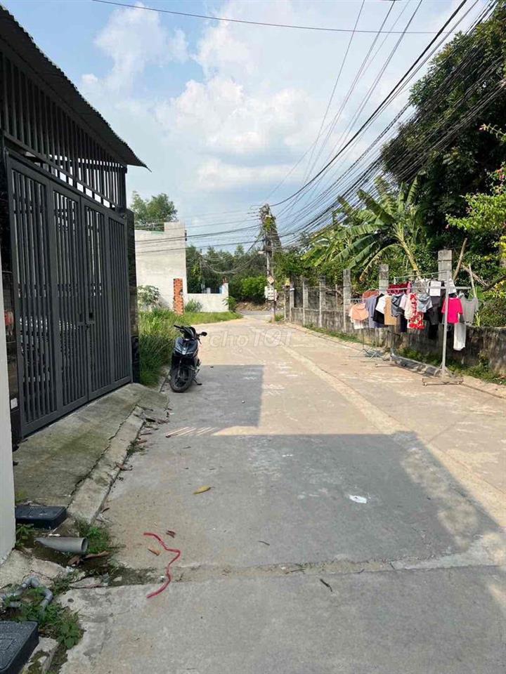 Cần Bán Lô Đất Gần Chợ Thạnh Phú