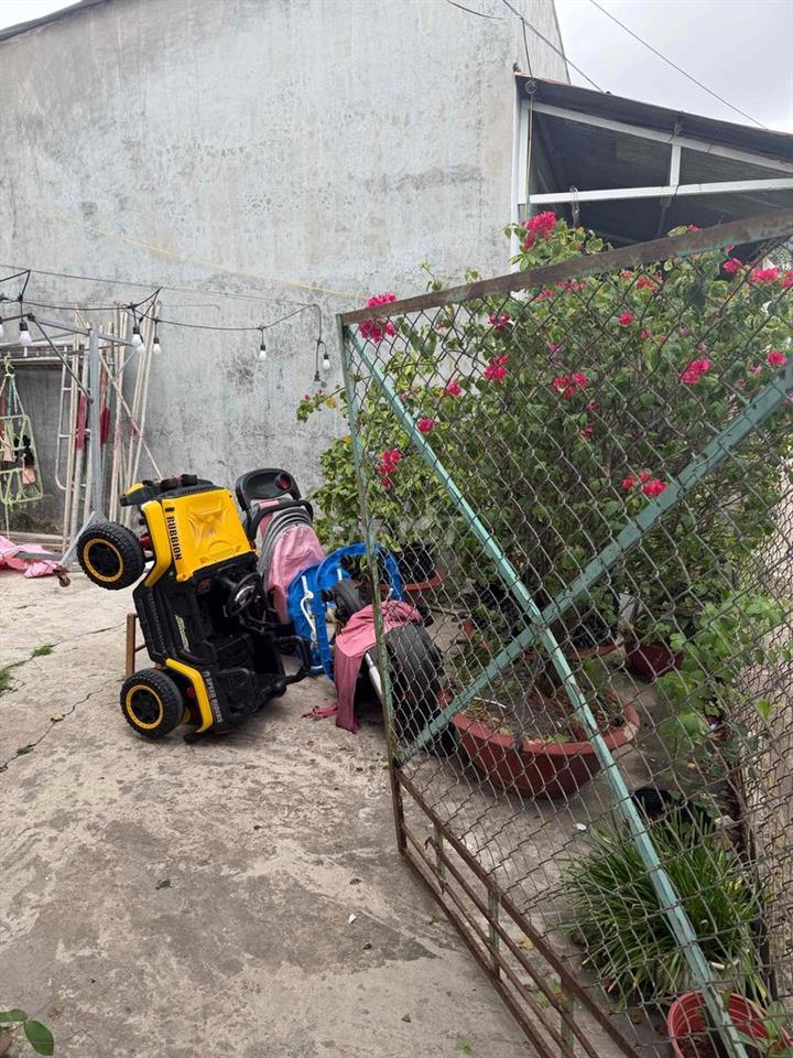 bán nhà trung tâm tt hậu nghĩa