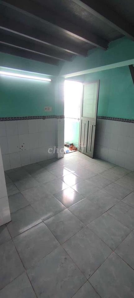 Phòng trọ lầu 2