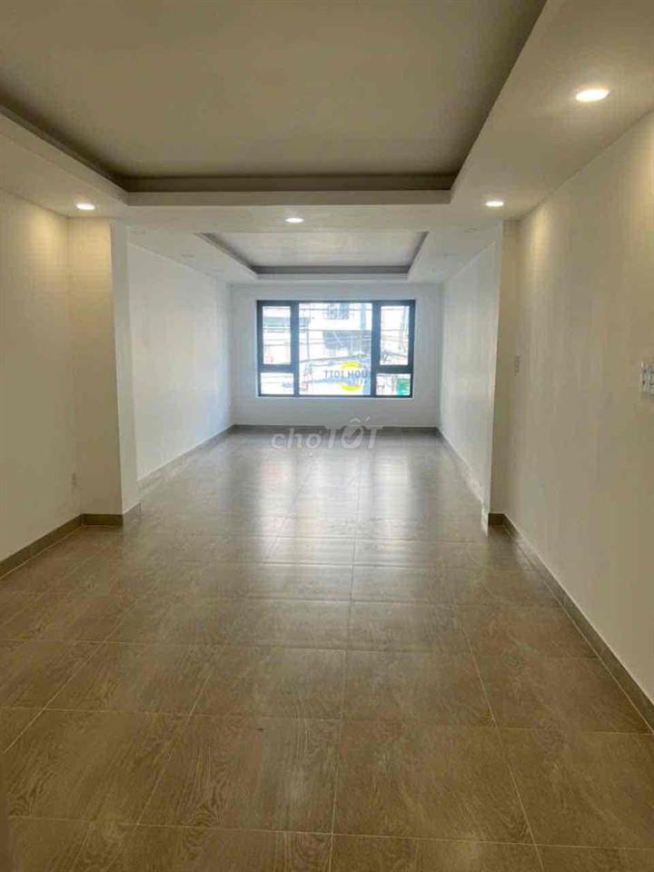 Chính chủ cần bán nhà MT Huỳnh Văn Bánh