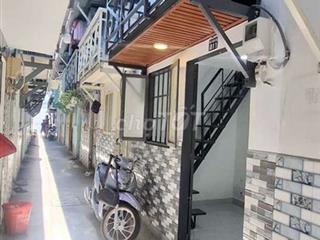 Cần bán căn nhà khu dân cư , nhà đẹp
