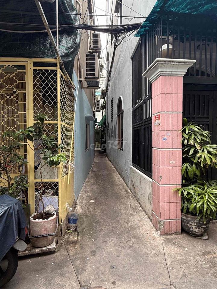 cho thuê nhà giá rẻ gần đường chính