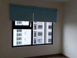Căn góc 3 phòng ngủ, 2 toilet, mới. có bếp, rèm . 