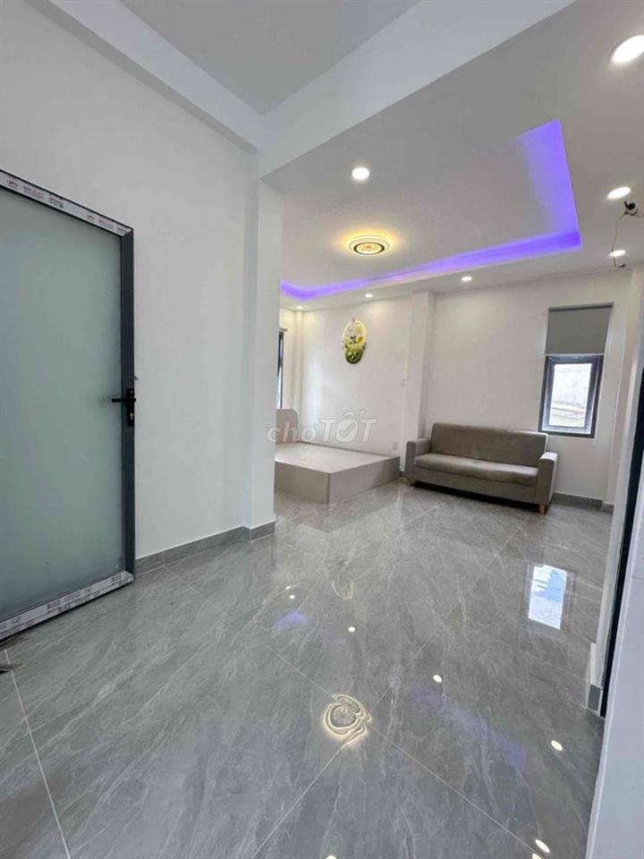 Chính Chủ Cần Bán Nhà Mới Có Hoa Hồng 100Tr Nhờ AE Chạy Phụ Hoàn Công
