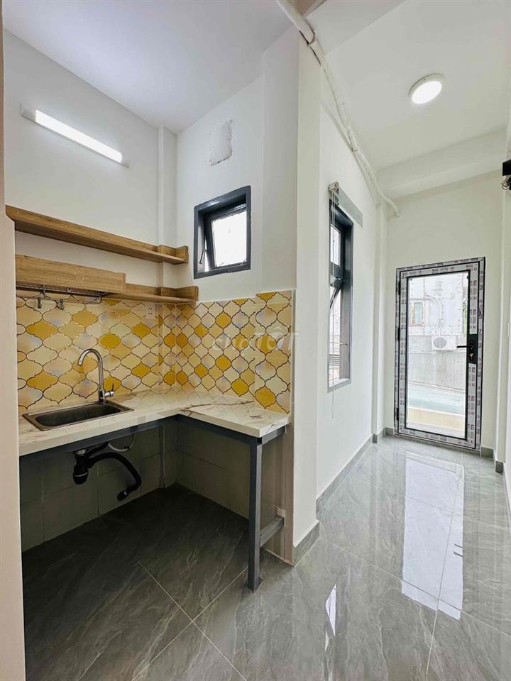 Cho Thuê Phòng Mới Full Nội Thất Giờ Tự Do Đường Tôn Đản Quận 4