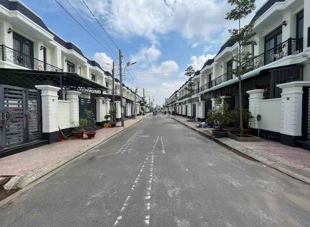 Cần bán nhà Cần Đước, Long An cũ
