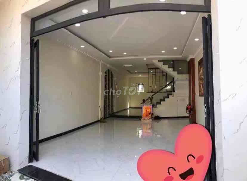 Cần bán nhà Cần Đước, Long An cũ