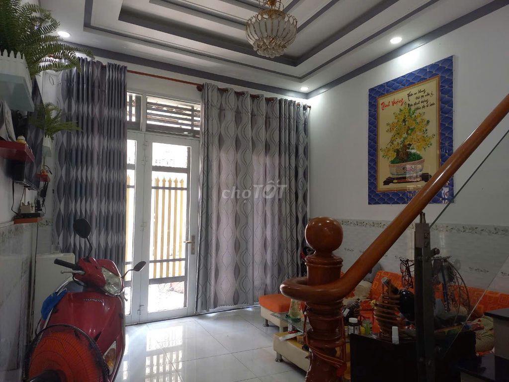 Chính chủ bán nhà 2 mặt tiền hẻm xe hơi đường Bùi Tư Toàn