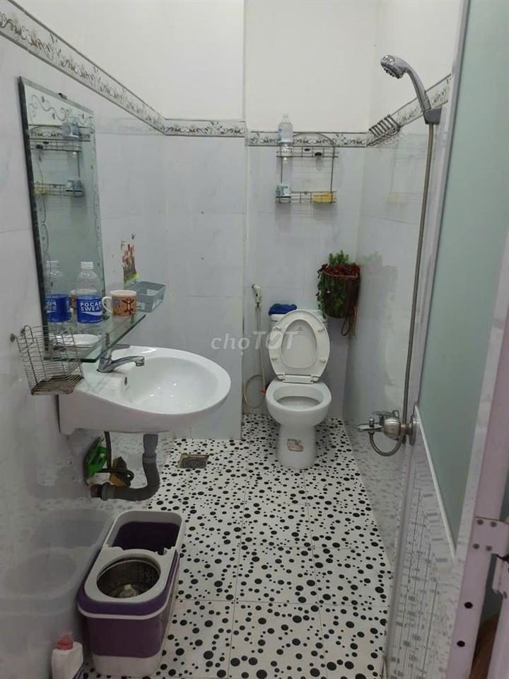 Chính chủ bán nhà 2 mặt tiền hẻm xe hơi đường Bùi Tư Toàn