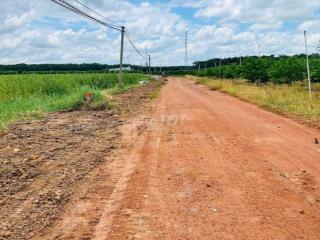 Bán 1000m2 đất gần mặt tiền đường ĐT785