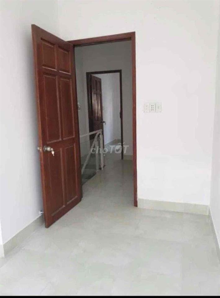 nhà sát trường cấp 2 tô ngọc vân ngay Cầu Ông Đụng Ngã Tư Ga Q12